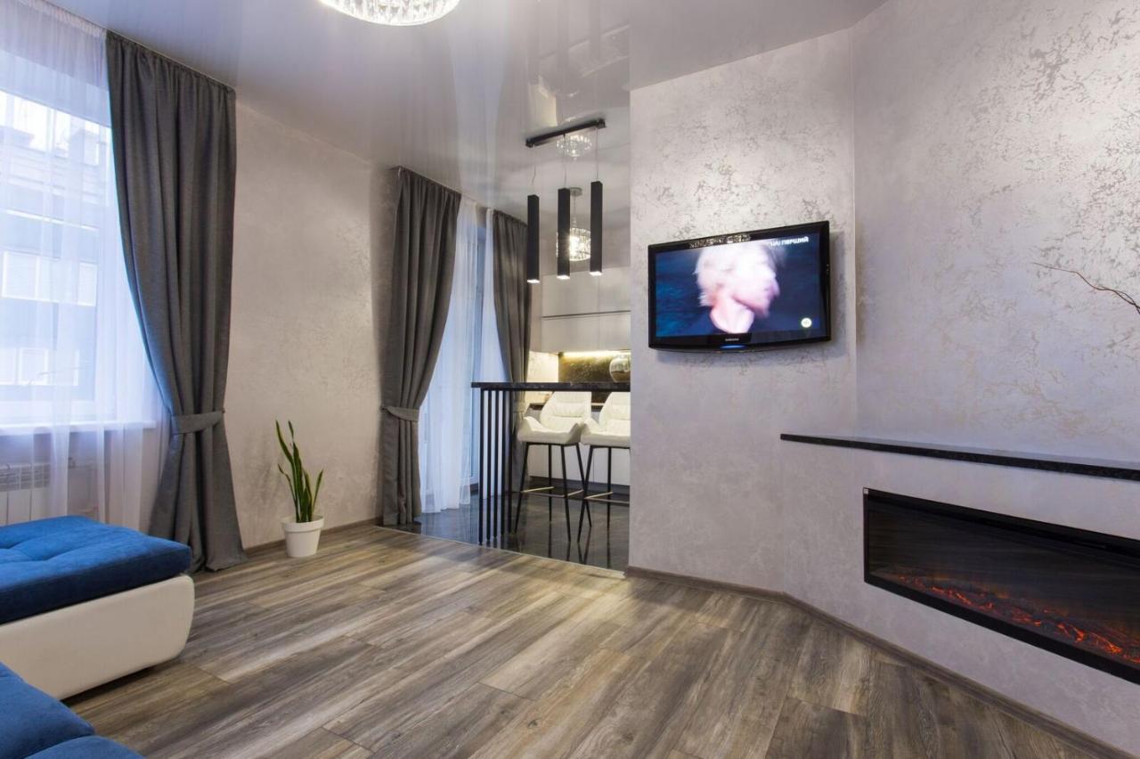 New Luxury Apartment In The Center On Konstitution Square Charkiw Exterior foto